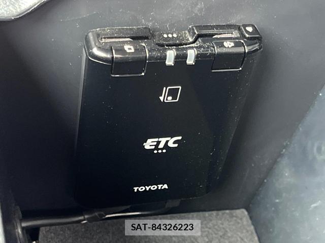 Toyota HILUX 2021-03 8278005-5