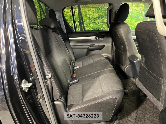 Toyota HILUX 2021-03 8278005-8