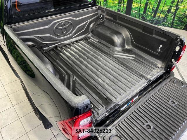 Toyota HILUX 2021-03 8278005-9