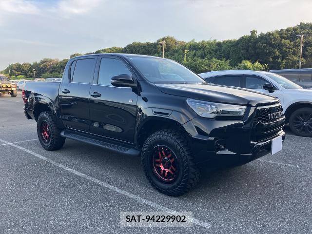 Toyota HILUX 2023-05 8278643-0