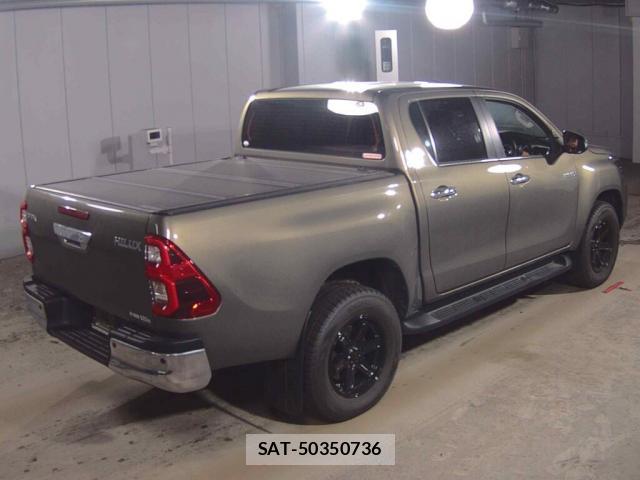 Toyota HILUX 2023-05 8278892-1