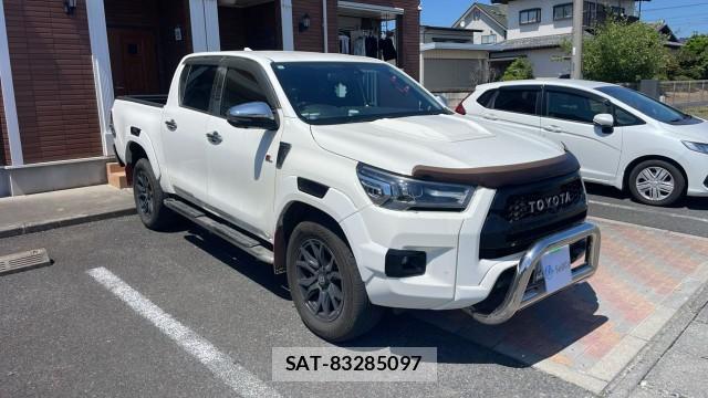 Toyota HILUX 2023-03 8280518-11