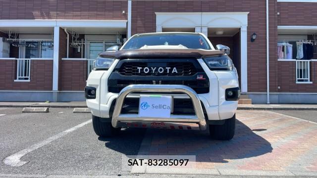 Toyota HILUX 2023-03 8280518-9