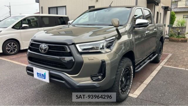 Toyota HILUX 2022-11 8281529-0
