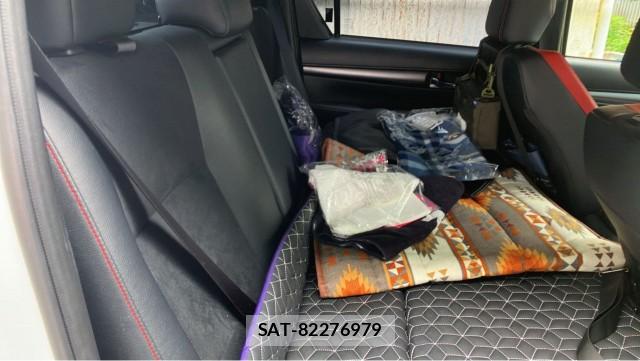 Toyota HILUX 2024-05 8282179-6