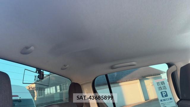 Toyota HILUX 2022-01 8282254-13