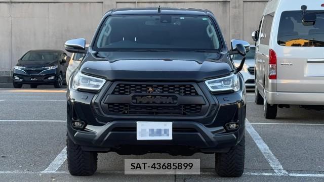 Toyota HILUX 2022-01 8282254-8