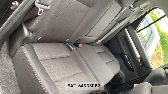 Toyota HILUX 2022-07 8282286-6