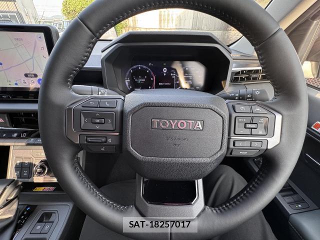 Toyota HILUX 2026-08 8284532-9
