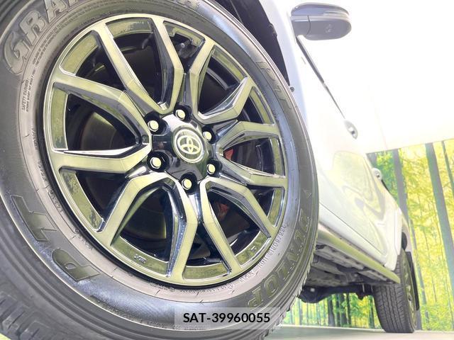 Toyota HILUX 2024-01 8285077-12