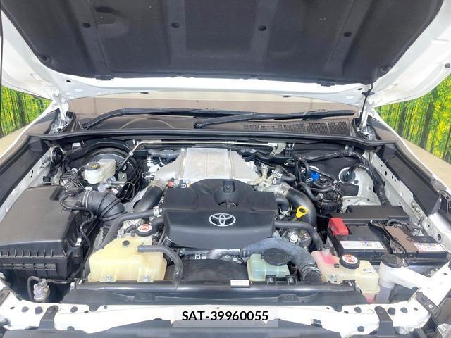 Toyota HILUX 2024-01 8285077-17