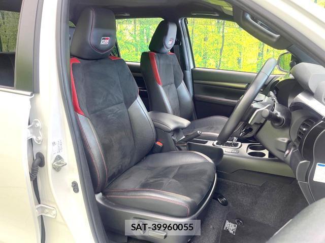 Toyota HILUX 2024-01 8285077-7