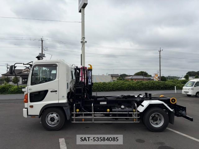 Hino RANGER 2005-12 8283054-4
