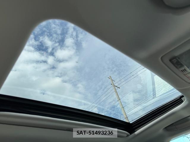 Lexus HS 2010-02 8277714-4