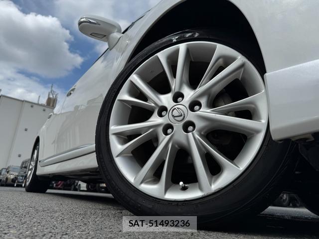 Lexus HS 2010-02 8277714-6
