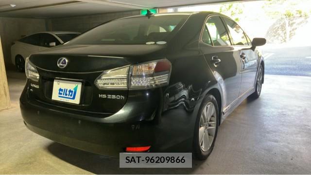 Lexus HS 2011-04 8280678-12