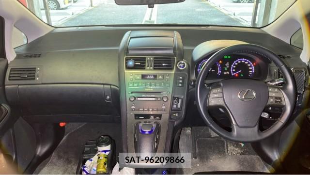 Lexus HS 2011-04 8280678-2