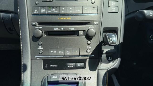 Lexus HS 2011-07 8282126-11