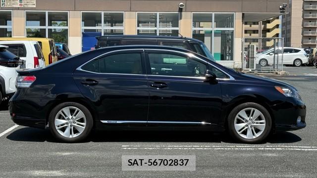 Lexus HS 2011-07 8282126-3