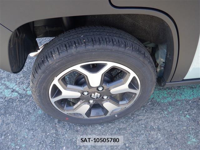 Suzuki HUSTLER 2025-06 8279052-5