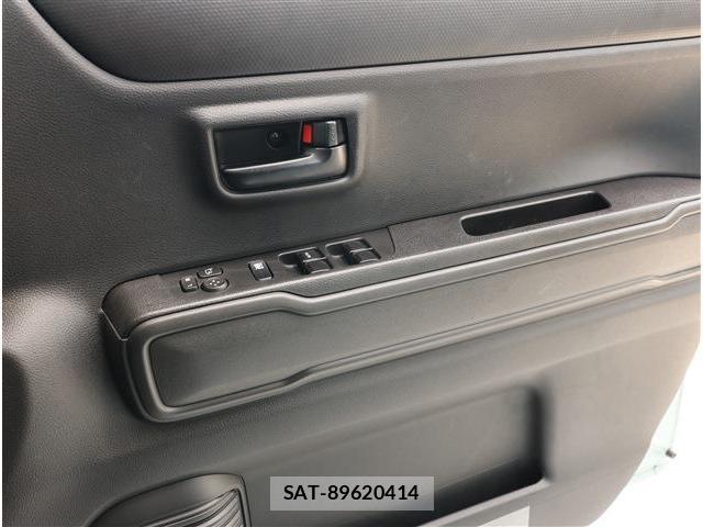 Suzuki HUSTLER 2025-06 8279053-3