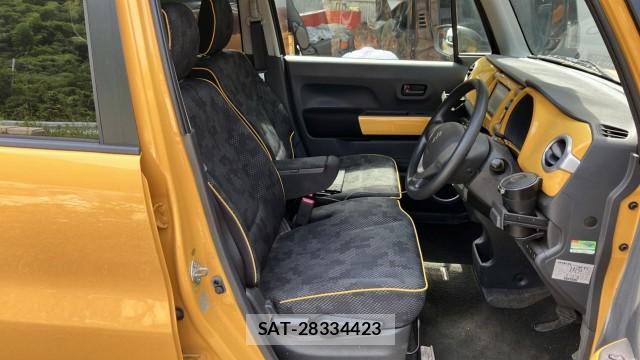 Suzuki HUSTLER 2017-01 8282143-5