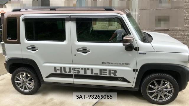 Suzuki HUSTLER 2023-01 8282329-3