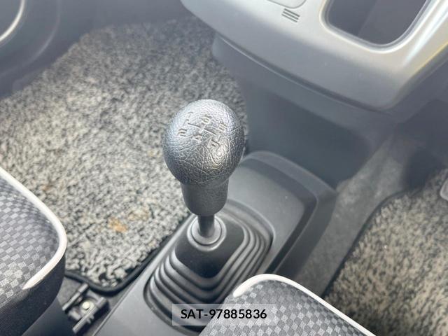 Suzuki HUSTLER 2017-03 8282681-2