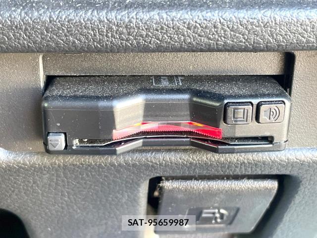 Suzuki HUSTLER 2021-08 8282701-6