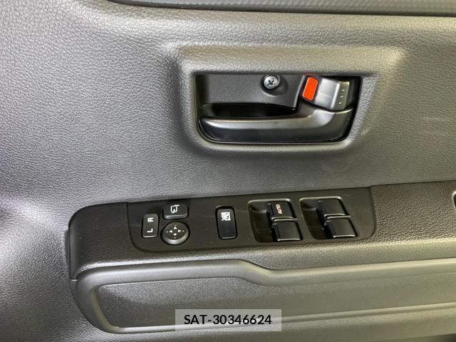 Suzuki HUSTLER 2025-04 8282740-19