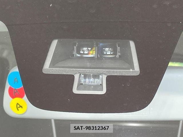 Suzuki HUSTLER 2015-09 8282961-2