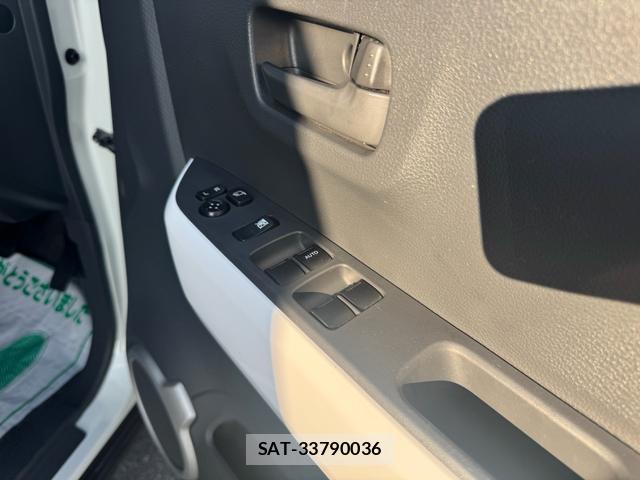 Suzuki HUSTLER 2015-10 8284710-18