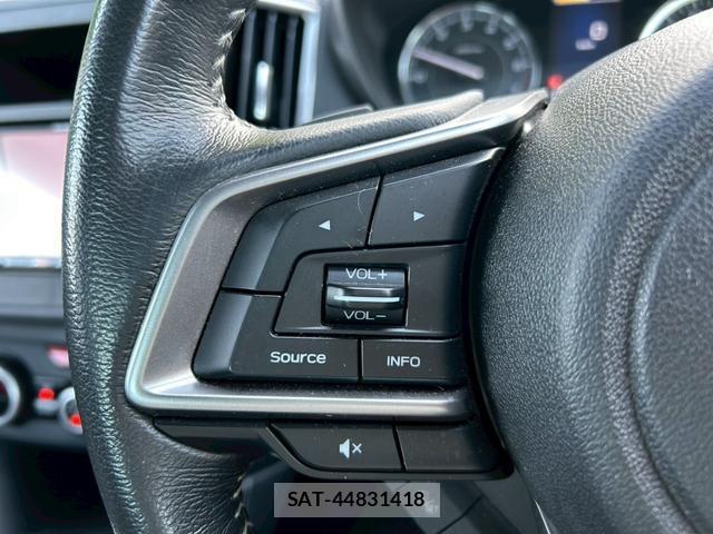 Subaru IMPREZA G4 2017-04 8284032-1