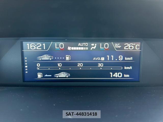 Subaru IMPREZA G4 2017-04 8284032-5
