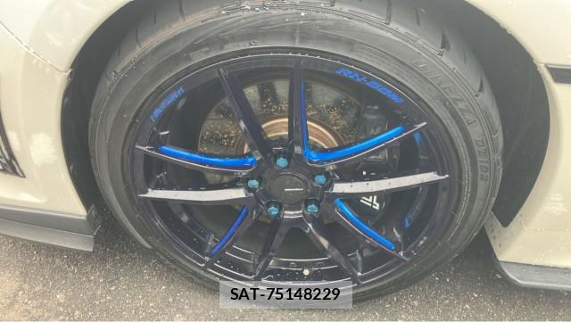 Subaru IMPREZA 2010-09 8282093-8