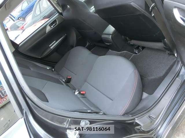 Subaru IMPREZA 2011-10 8284126-12