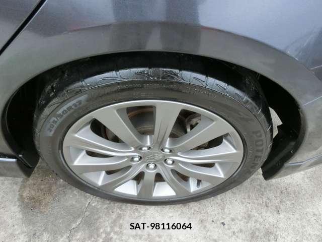 Subaru IMPREZA 2011-10 8284126-18