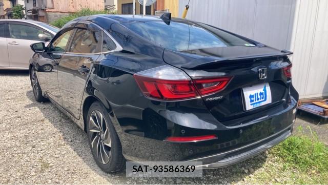 Honda INSIGHT 2018-12 8281738-13