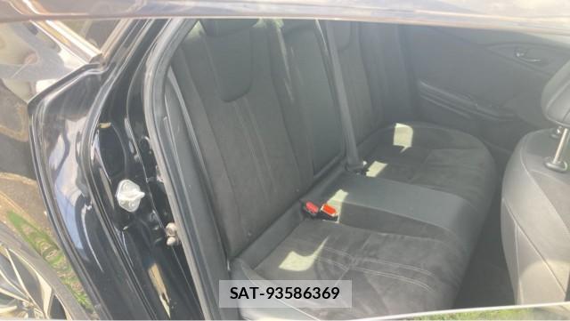 Honda INSIGHT 2018-12 8281738-6