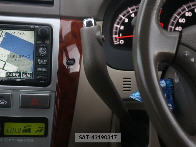 Toyota IPSUM 2005-06 8277585-15