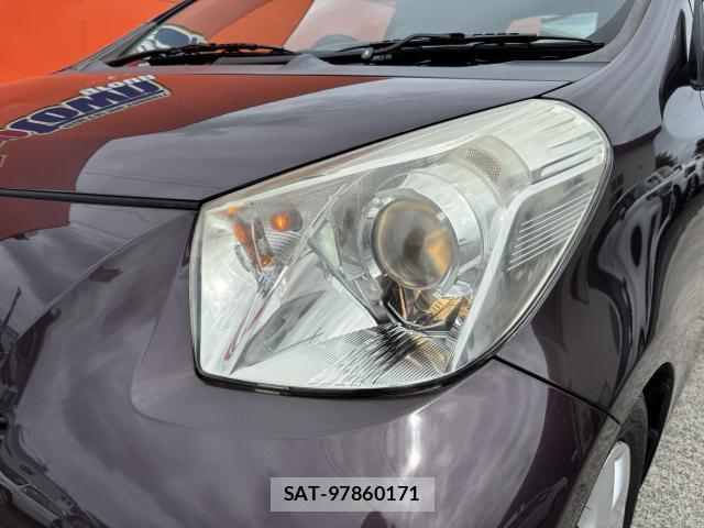 Toyota IQ 2012-05 8280351-16