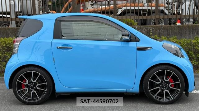Toyota IQ 2014-01 8281895-3