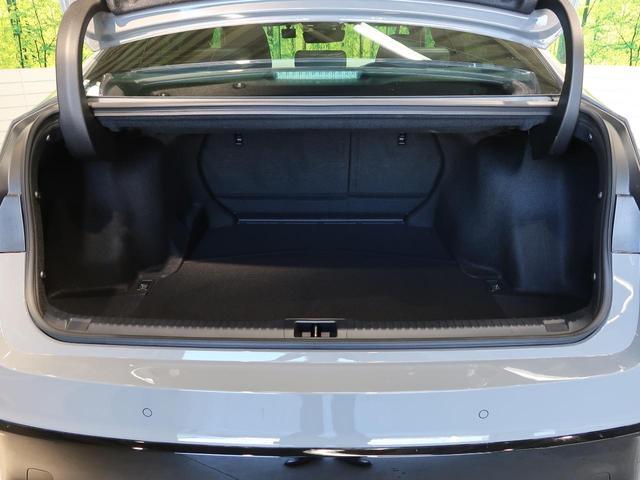 Lexus IS 2024-04 8276680-12