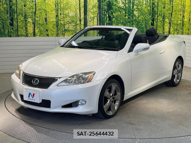 Lexus IS 2009-08 8276682-15