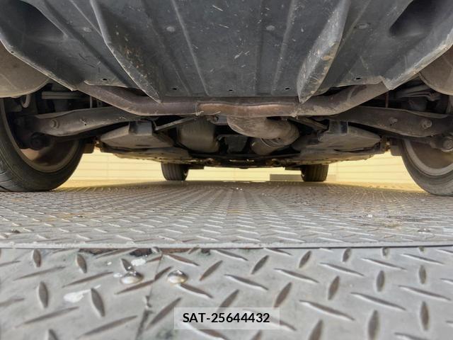 Lexus IS 2009-08 8276682-18