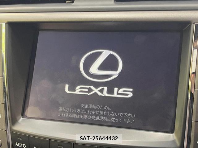 Lexus IS 2009-08 8276682-3