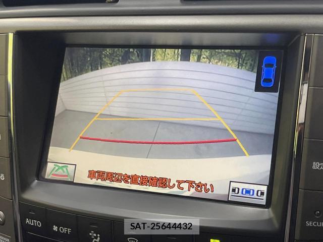 Lexus IS 2009-08 8276682-4