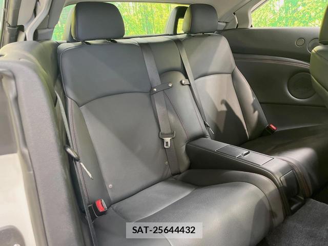 Lexus IS 2009-08 8276682-9