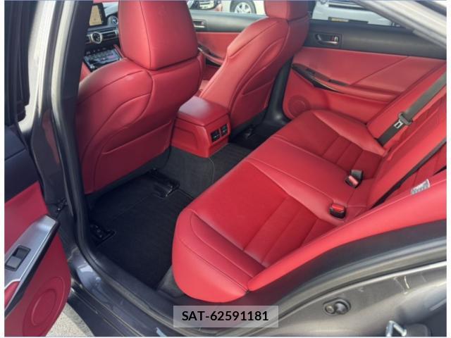 Lexus IS 2021-10 8277026-3