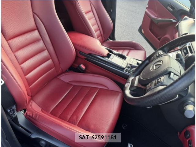 Lexus IS 2021-10 8277026-6
